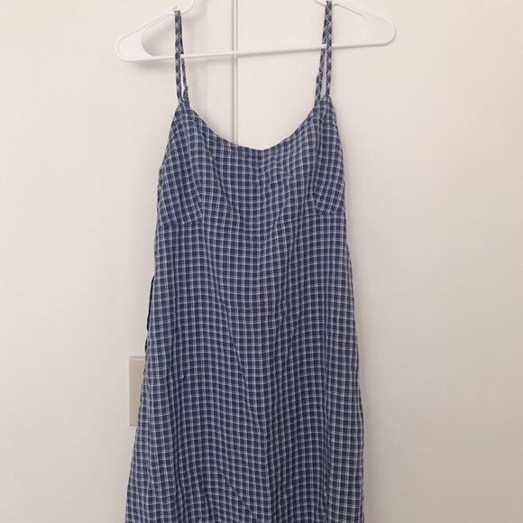 NEW! Brandy Melville Colleen Dress - Picture 2 of 3